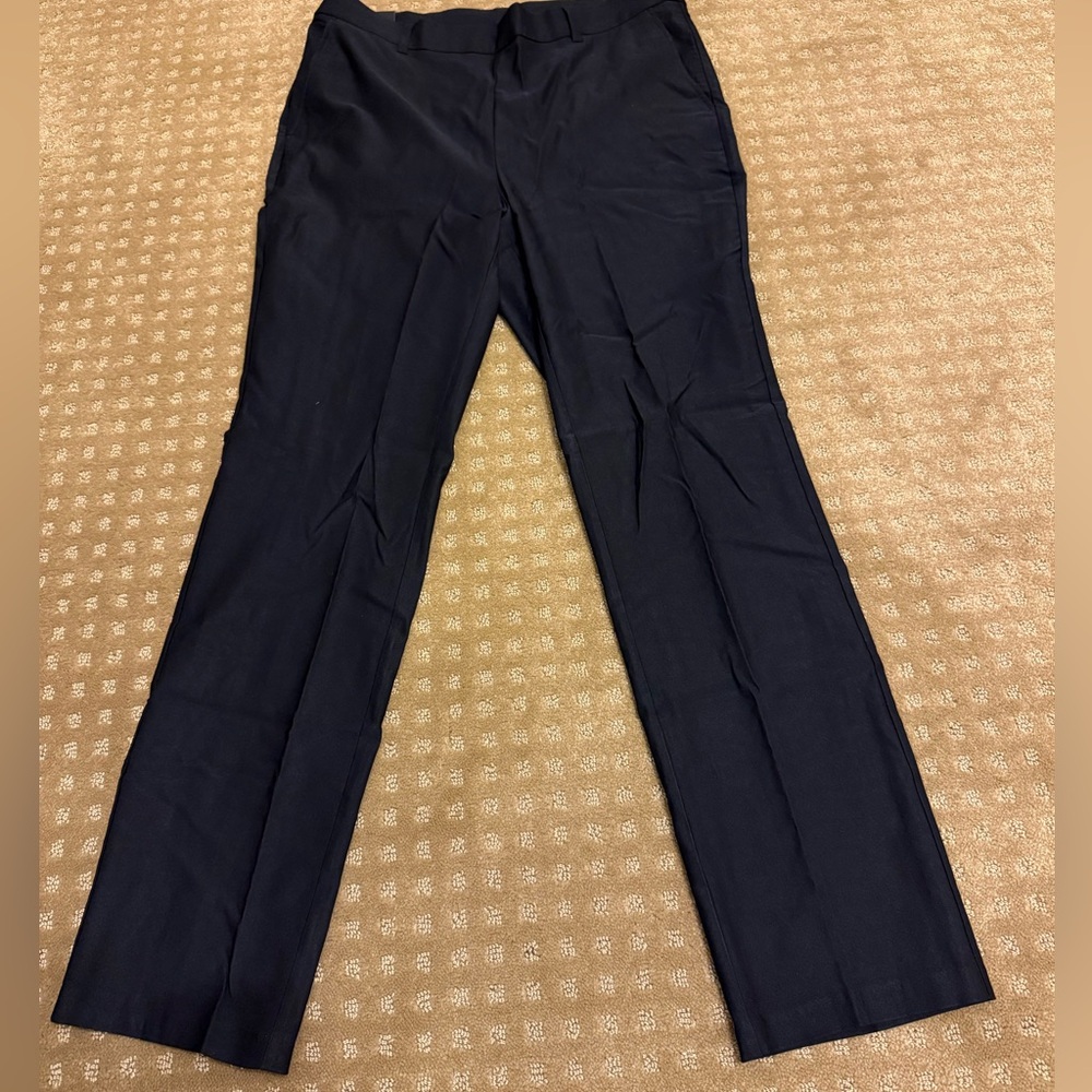 Rafaella Women's Classic Black Cropped Pants